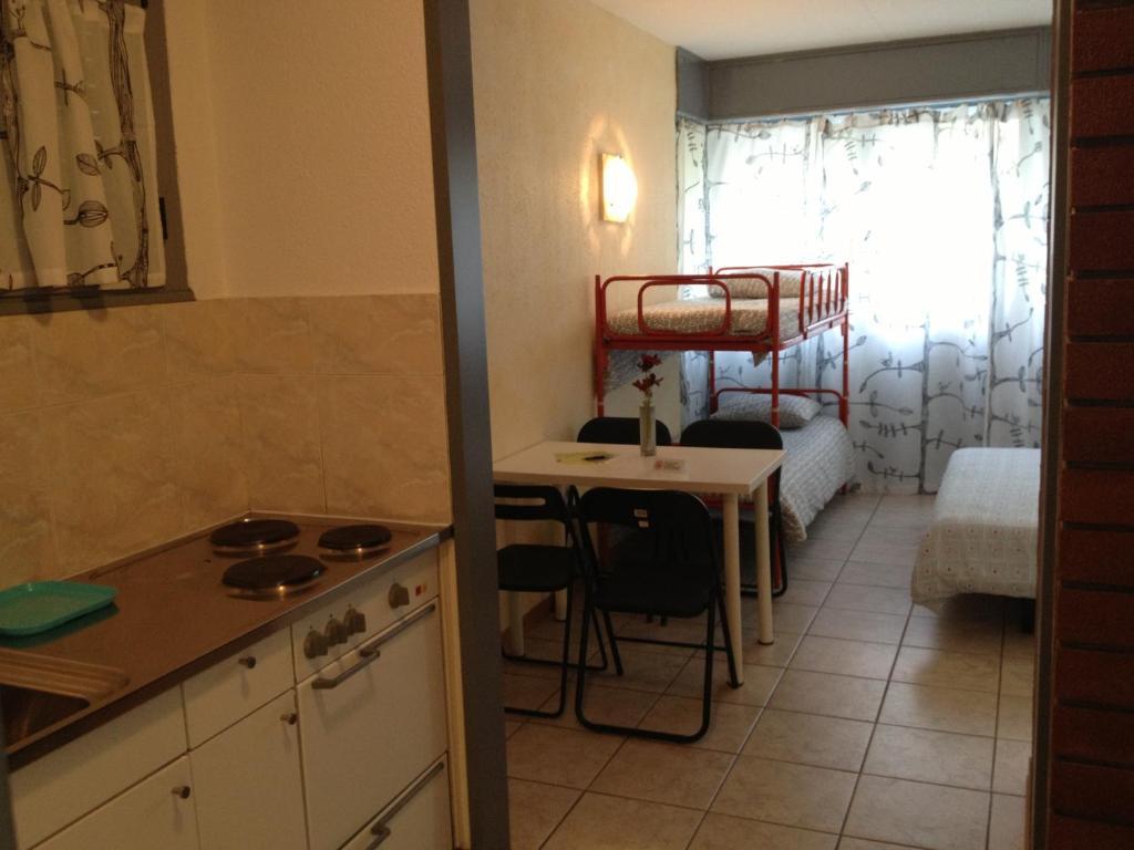 Residence Tell Chiasso Zimmer foto